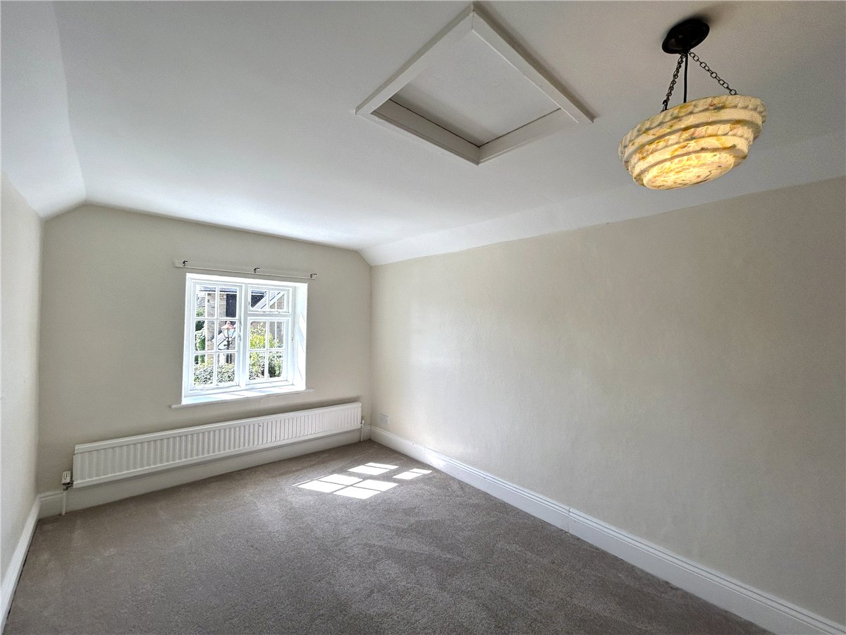 3 bedroom House, Main Street, Ledston, WF10 - , Image 4
