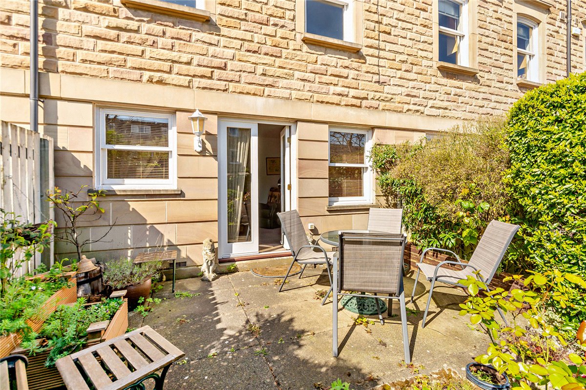 4 bedroom House, Queens Gate, Harrogate, HG1 - Available, Image 17