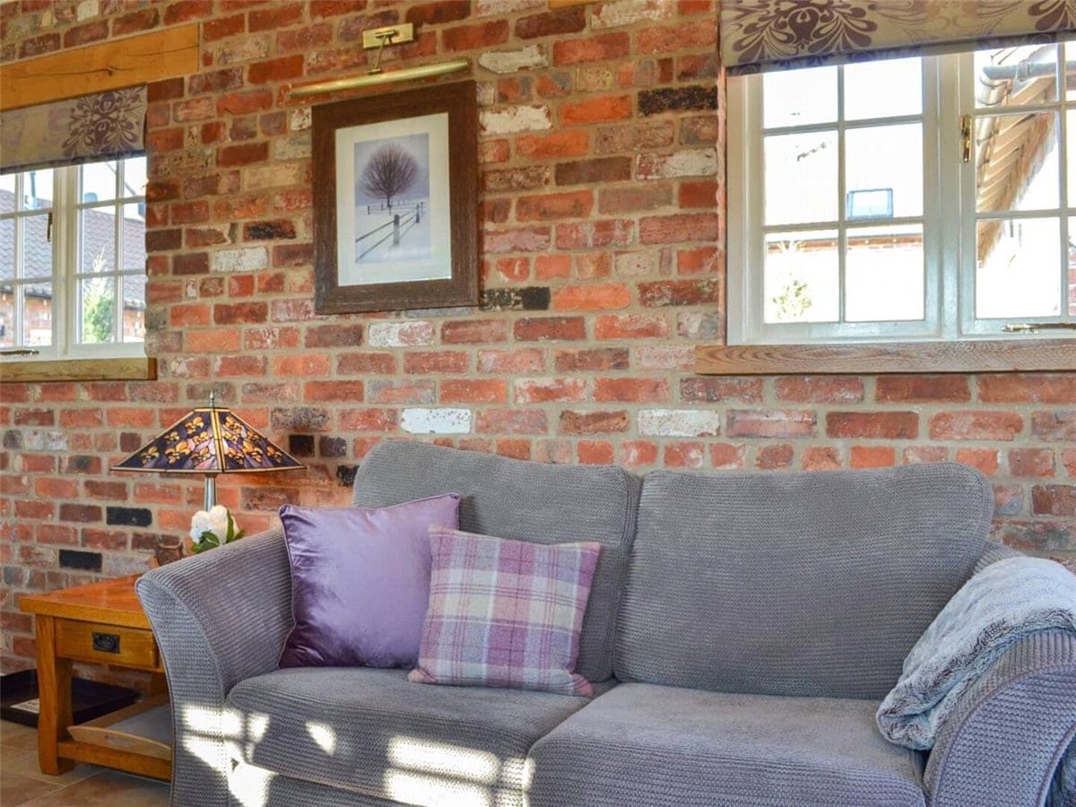 1 bedroom Barn Conversion, Holtby Lane, Holtby, YO19 - Let Agreed, Image 2