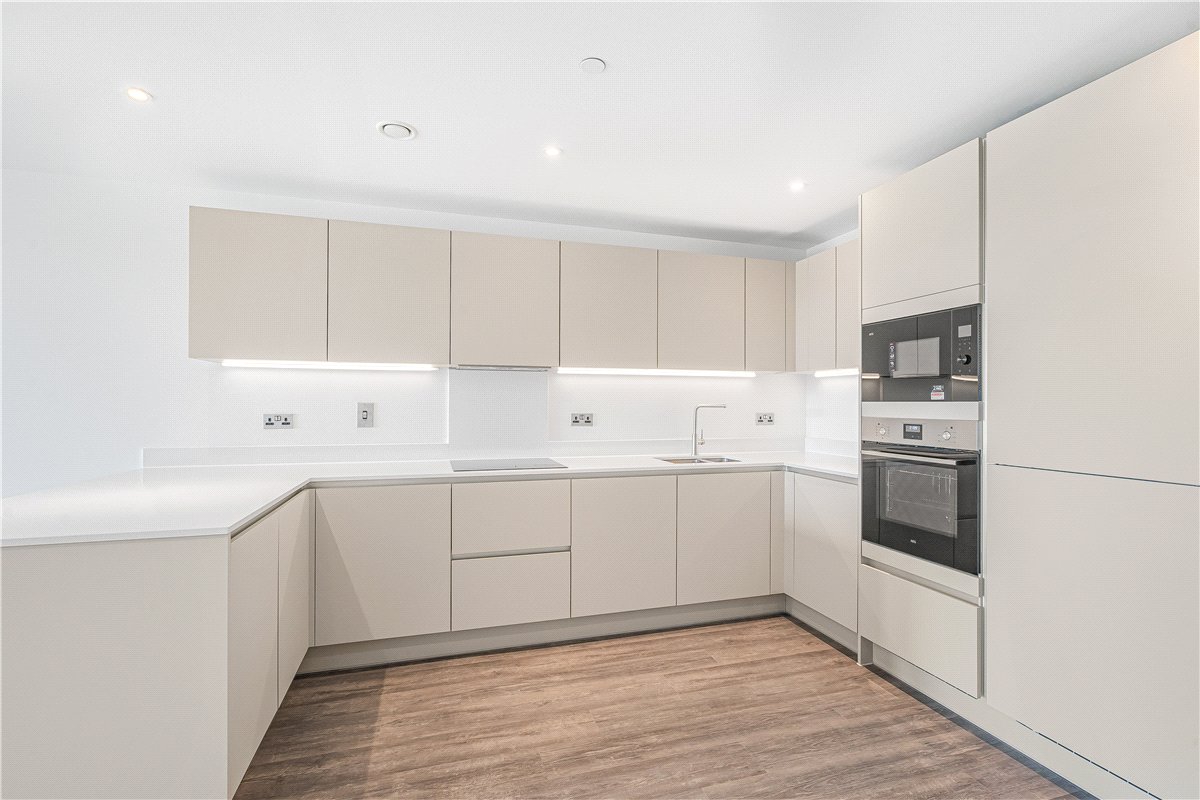 2 bedroom Flat, Munda Way, Oxford, OX2 - Let Agreed, Image 1