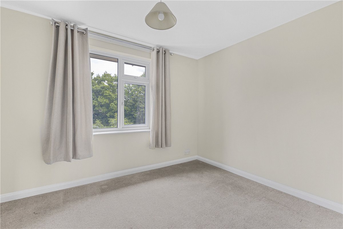 2 bedroom House, Barn Close, Kidlington, OX5 - , Image 6