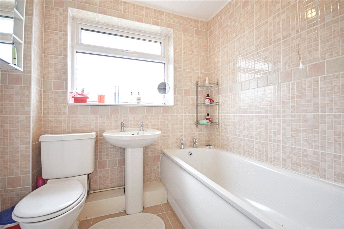 4 bedroom House, Foxs Way, Comberton, CB23 - Sold, Image 7