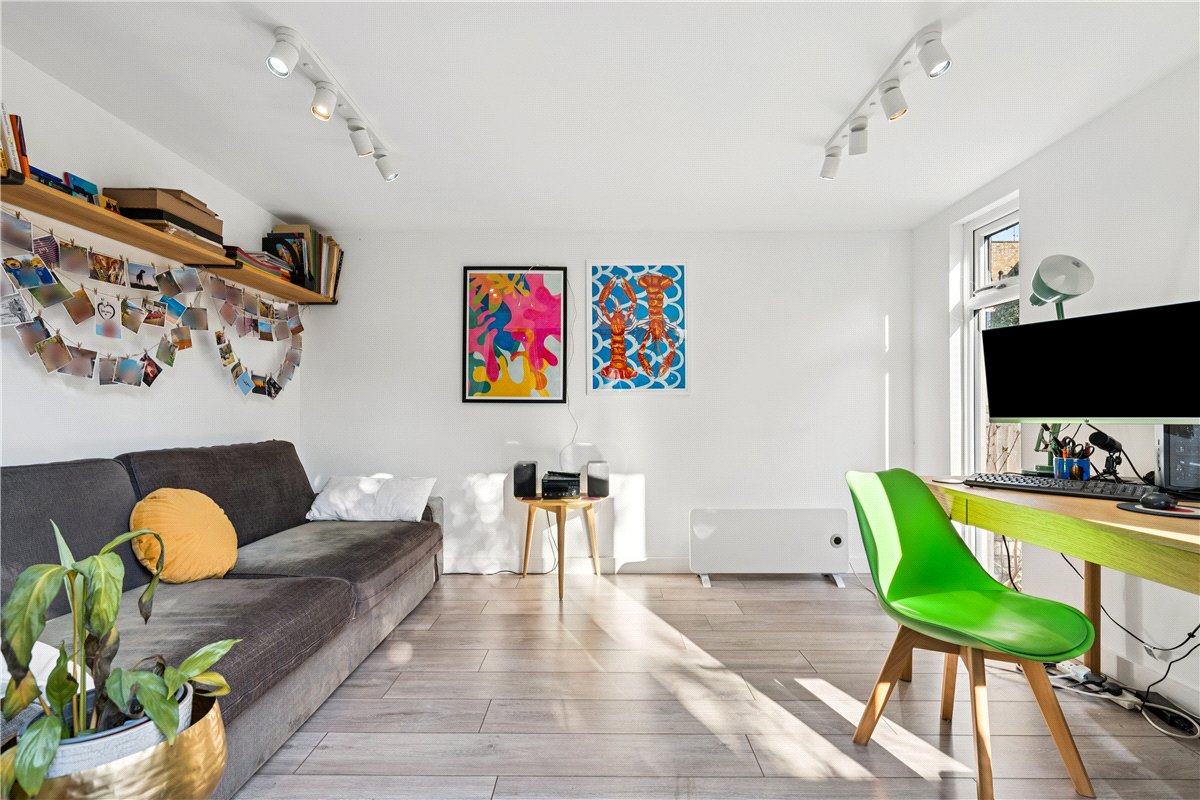 6 bedroom House, Queensmill Road, London, SW6 - Available, Image 9