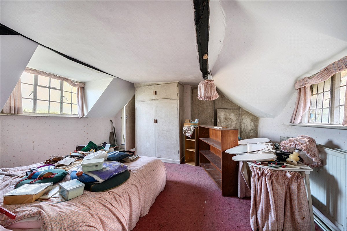3 bedroom House, Westcourt, Burbage, SN8 - Sold STC, Image 5