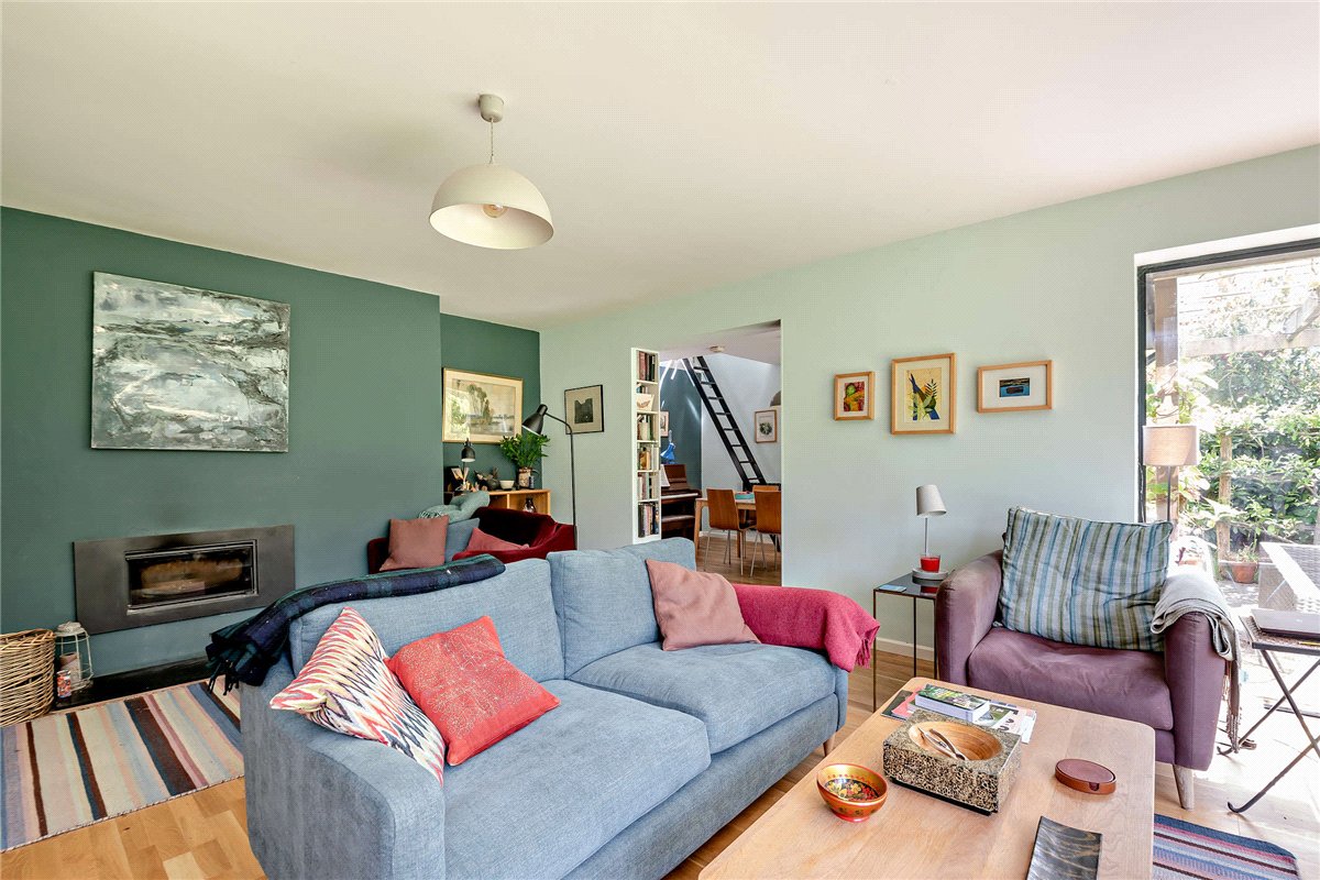 5 bedroom House, Gore End, Newbury, RG20 - Available, Image 8