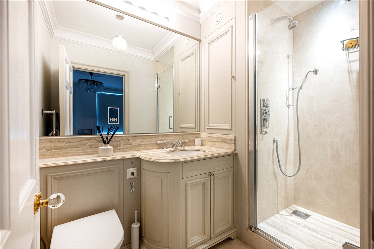 7 bedroom House, Upper Brook Street, Mayfair, W1K - Available, Image 30