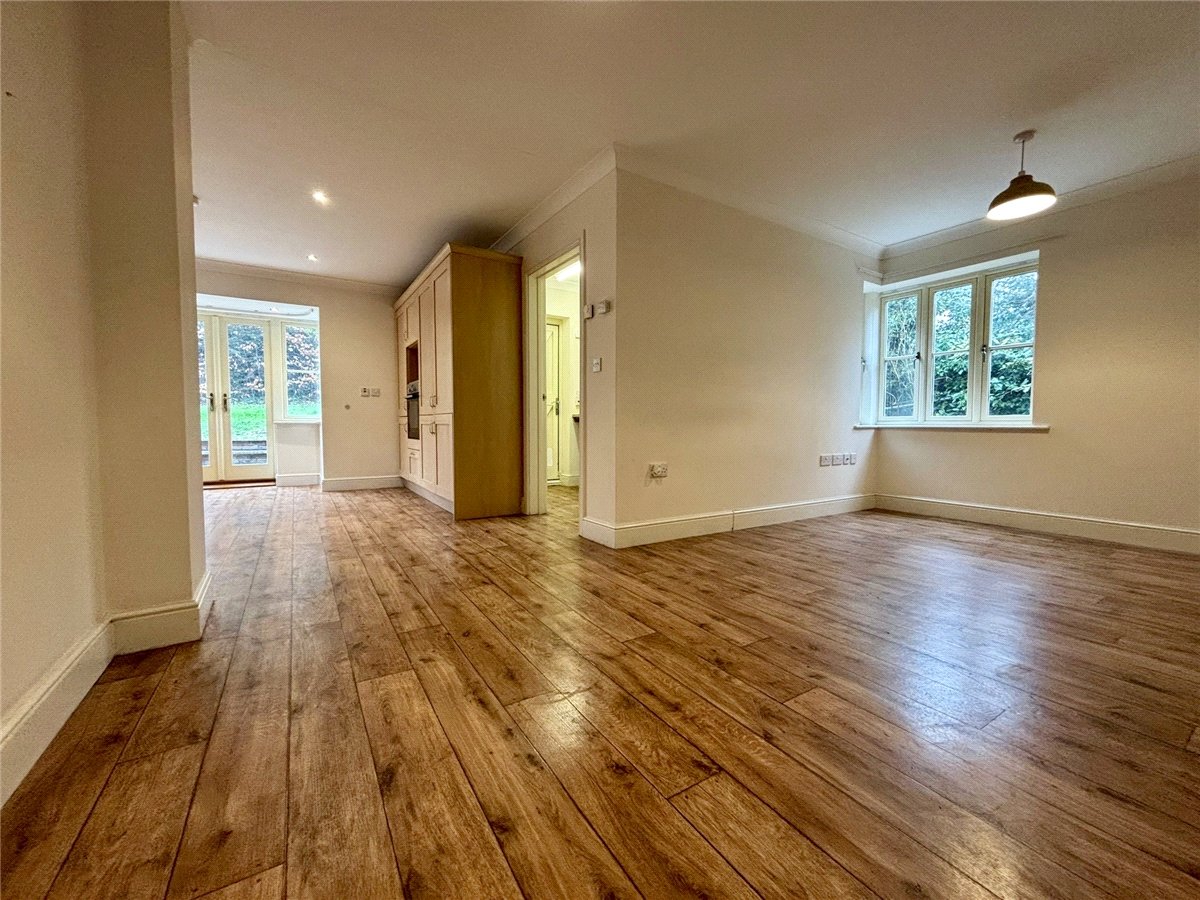 5 bedroom House, High Street, Long Wittenham, OX14 - Available, Image 2