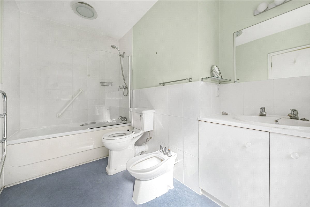 3 bedroom Flat, Banbury Road, Oxford, OX2 - Sold, Image 13
