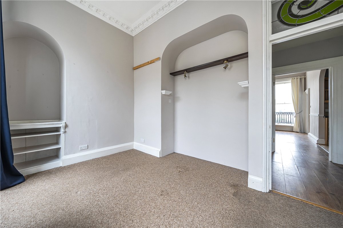 2 bedroom Flat, Paragon, Bath, BA1 - Sold, Image 4