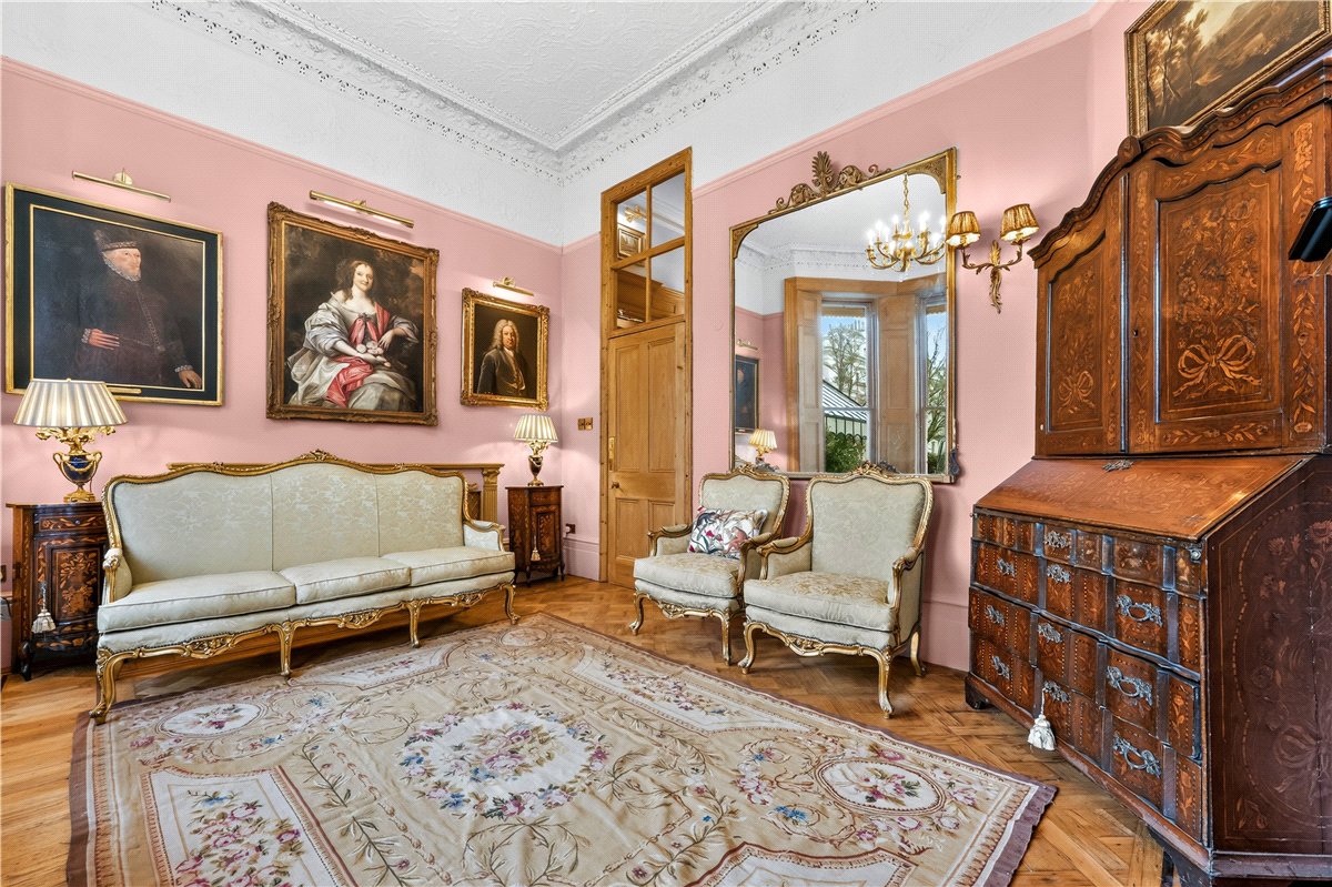2 bedroom Flat, Pembridge Square, Notting Hill Gate, W2 - Available, Image 11