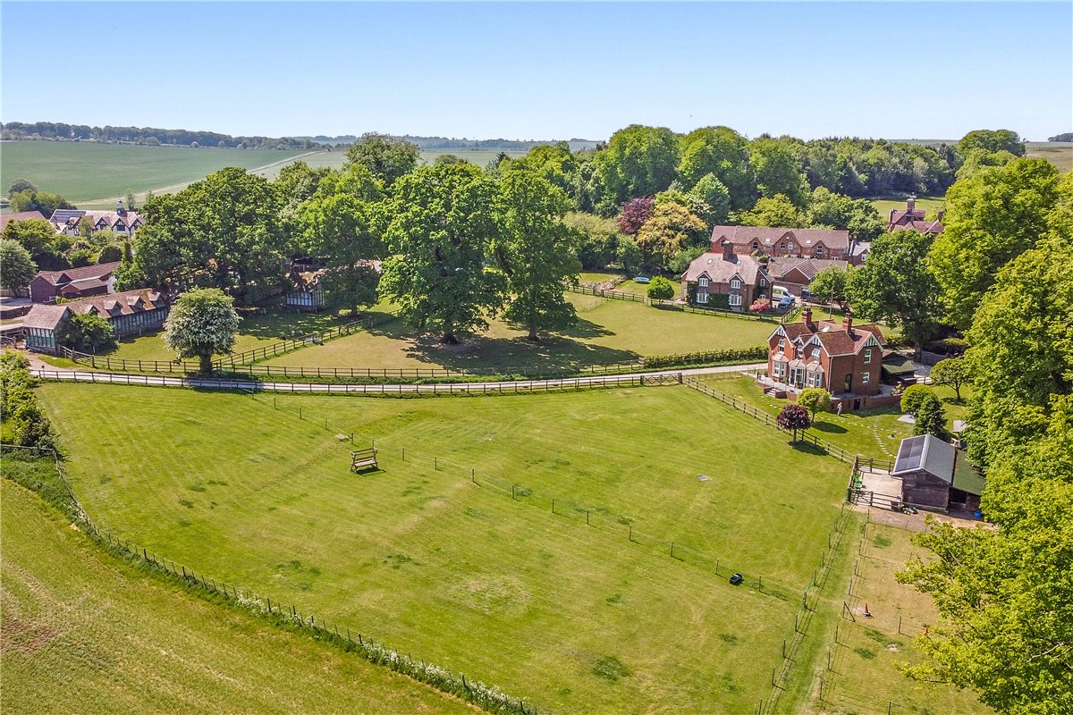 4 bedroom House, Russley Park, Baydon, SN8 - Sold, Image 22