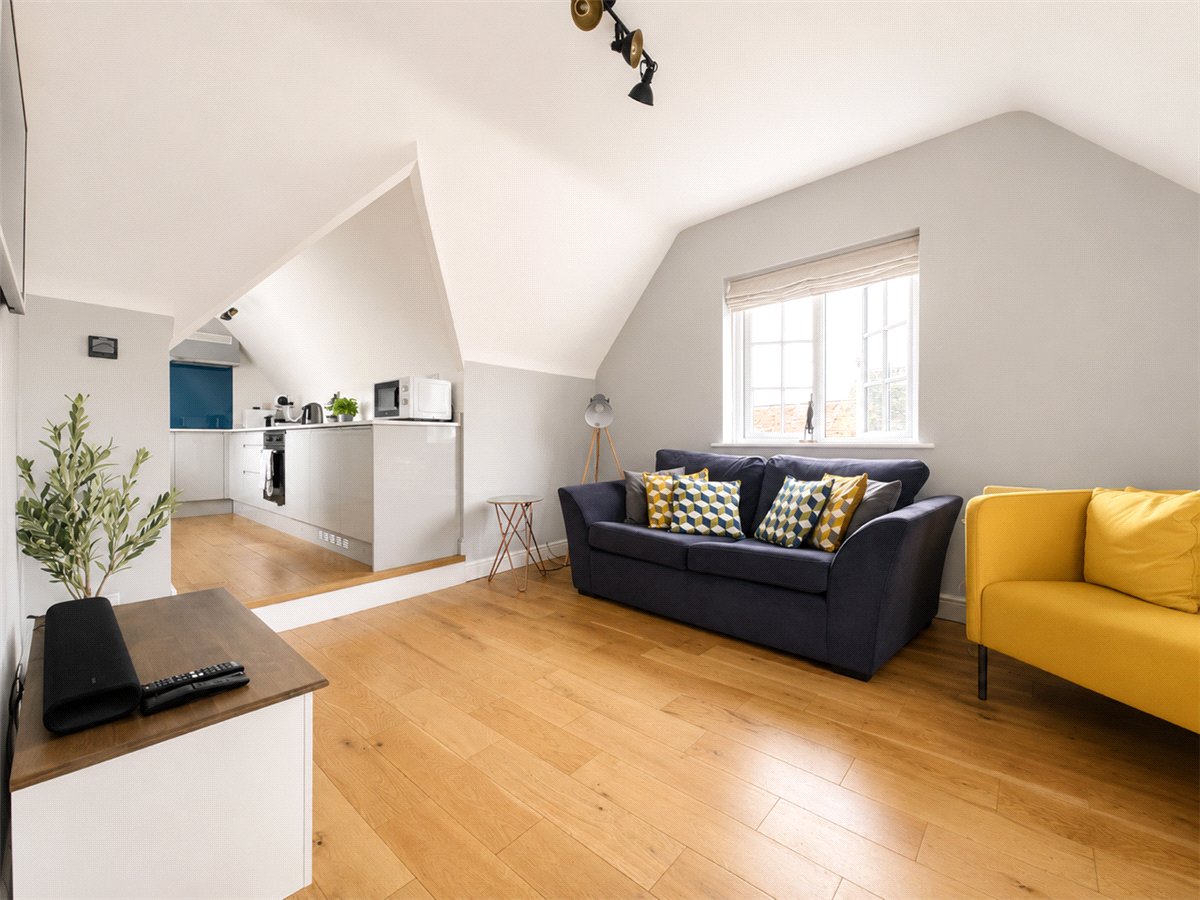 1 bedroom Flat, Bridge Street, Winchester, SO23 - Let Agreed, Image 1