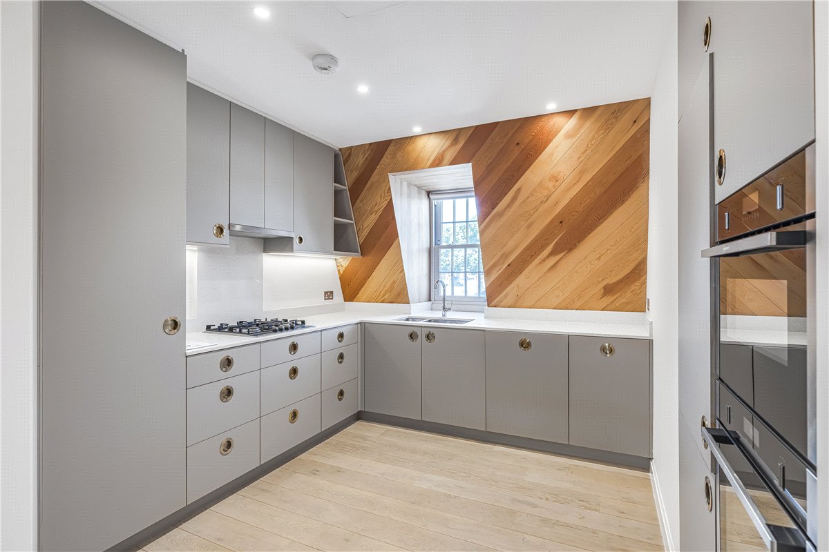 2 bedroom Flat, Marylebone High Street, Marylebone, W1U - Available, Image 10