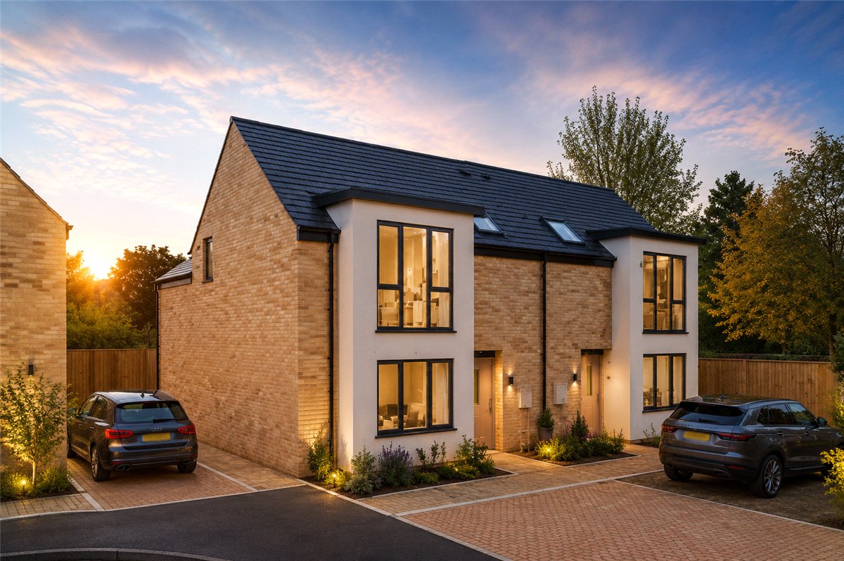 3 bedroom House, Station Road, Foxton, CB22 - Available