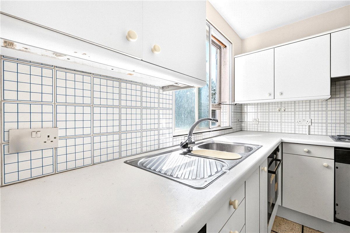 2 bedroom Flat, Melbury Road, Holland Park, W14 - Available, Image 11