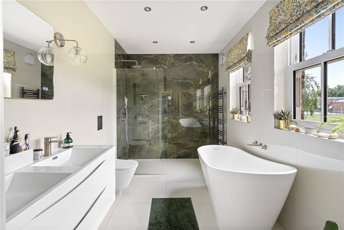 4 bedroom House, Claremont Terrace, York, YO31 - Available, Image 9