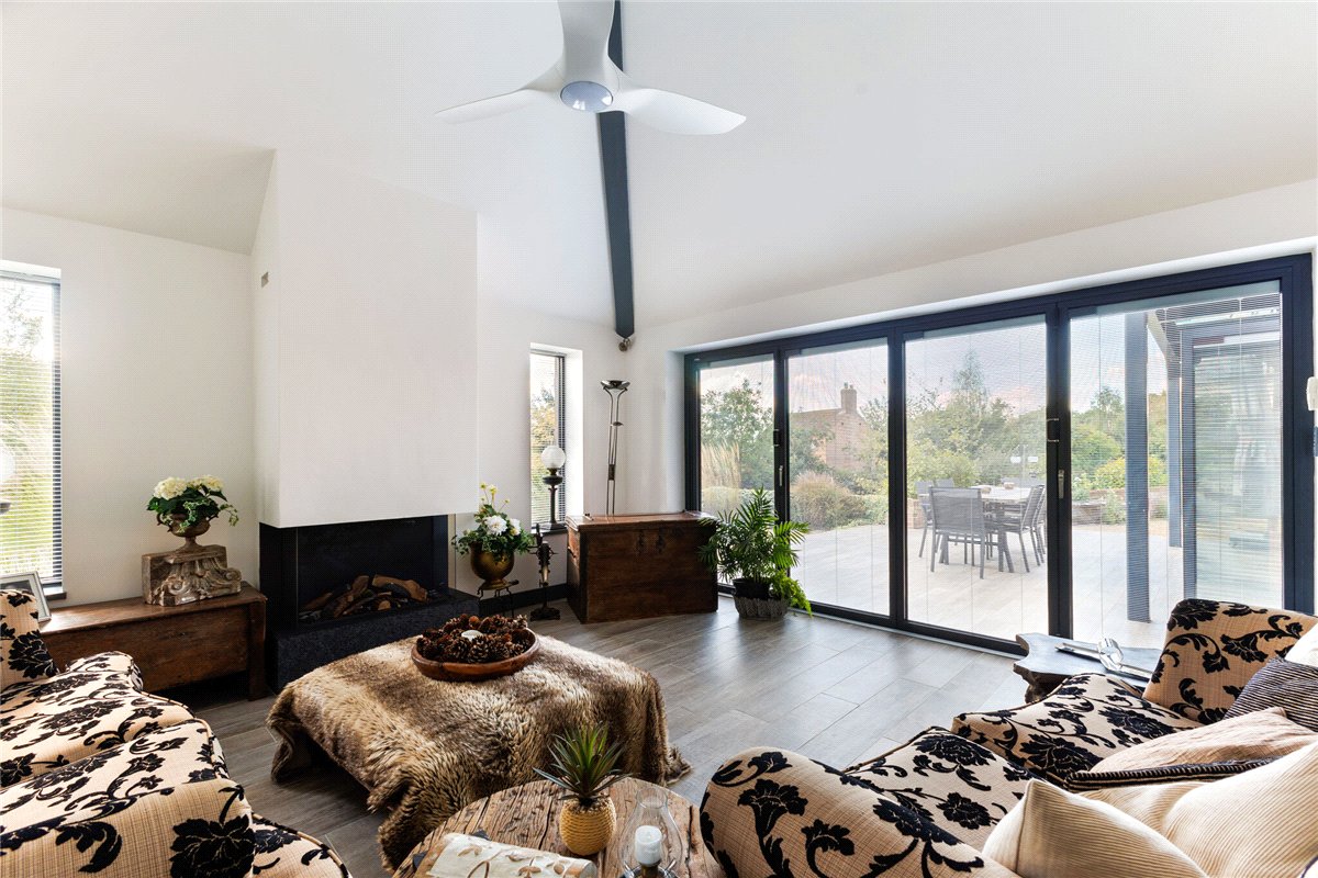 4 bedroom House, Honeystreet, Pewsey, SN9 - Available, Image 15