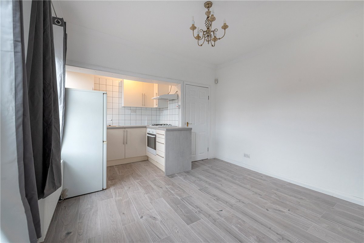 2 bedroom Maisonette, Graveney Road, London, SW17 - , Image 9