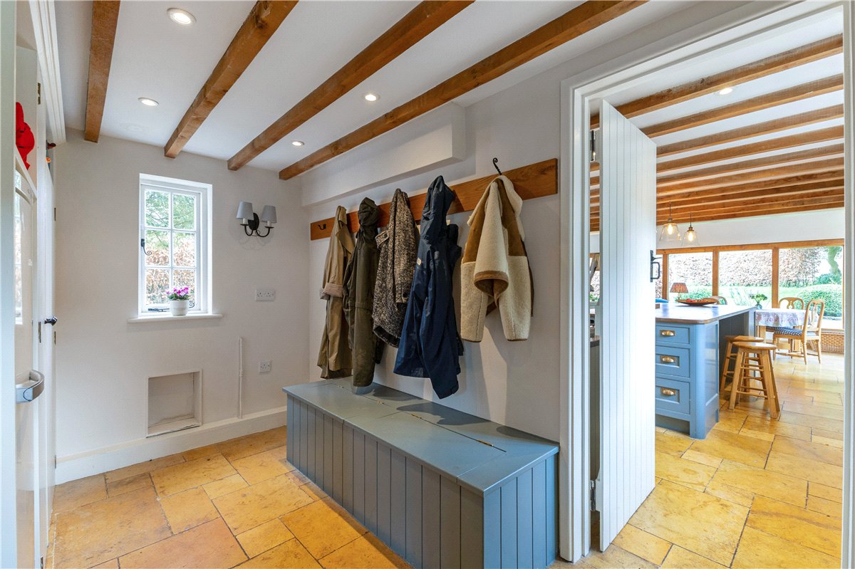 4 bedroom House, Easton Royal, Pewsey, SN9 - Available, Image 8