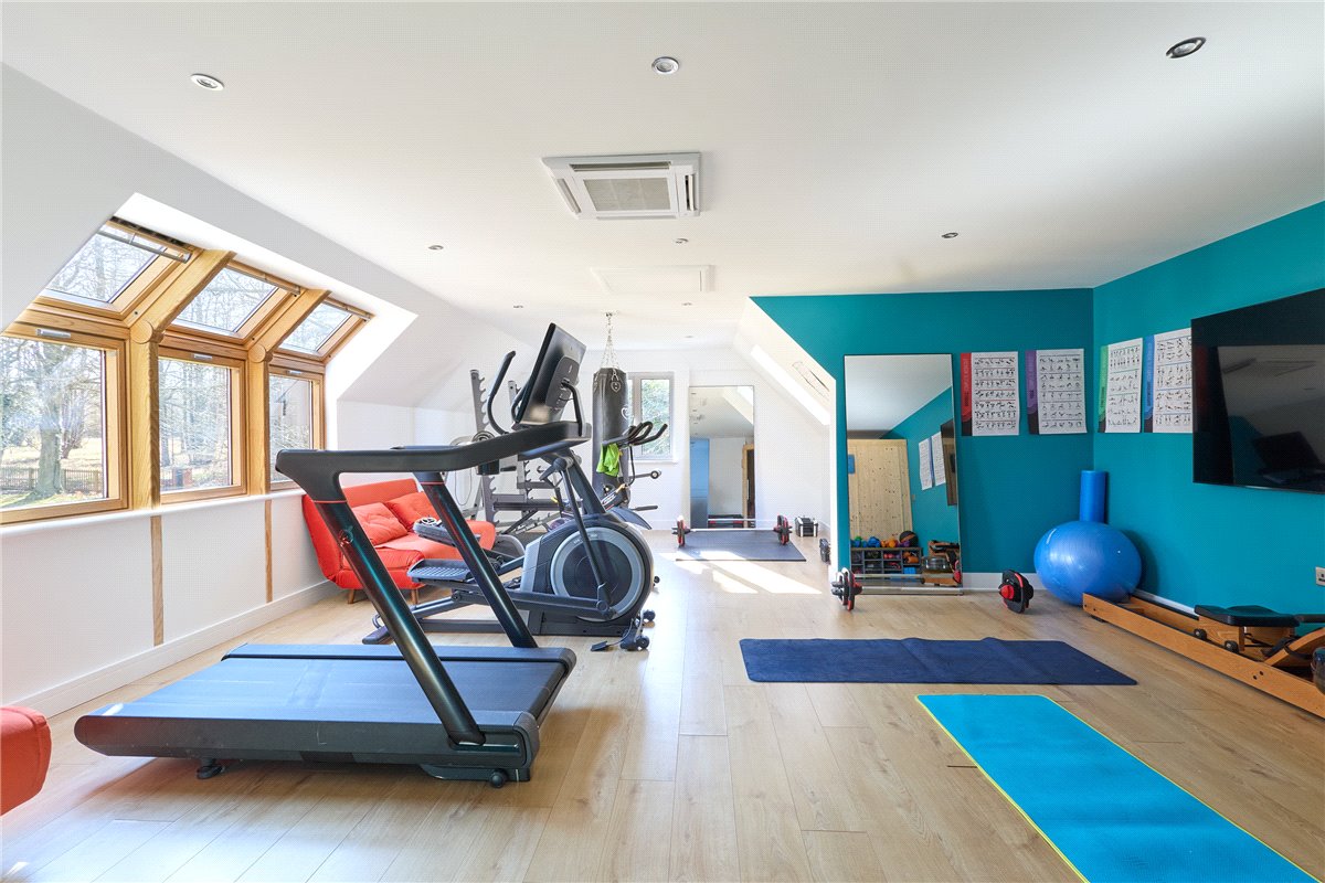 5 bedroom House, Centre Drive, Newmarket, CB8 - Sold, Image 3