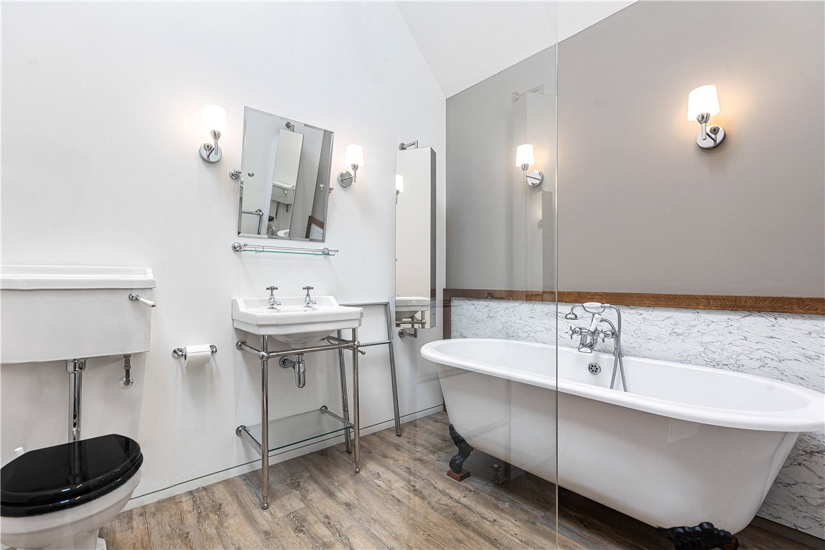 5 bedroom Barn Conversion, Great Haseley, , OX44 - Available, Image 20