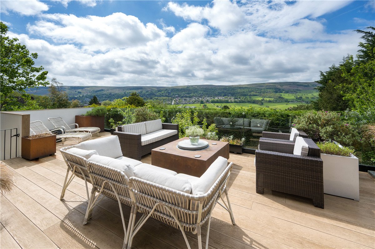 5 bedroom House, Owler Park Road, Ilkley, LS29 - Available, Image 2