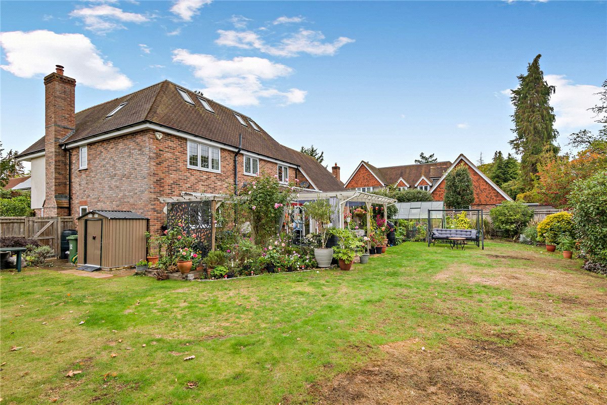 6 bedroom House, Monks Lane, Newbury, RG14 - Available, Image 27
