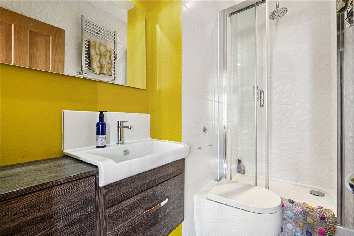 6 bedroom House, Queensmill Road, London, SW6 - Available, Image 5