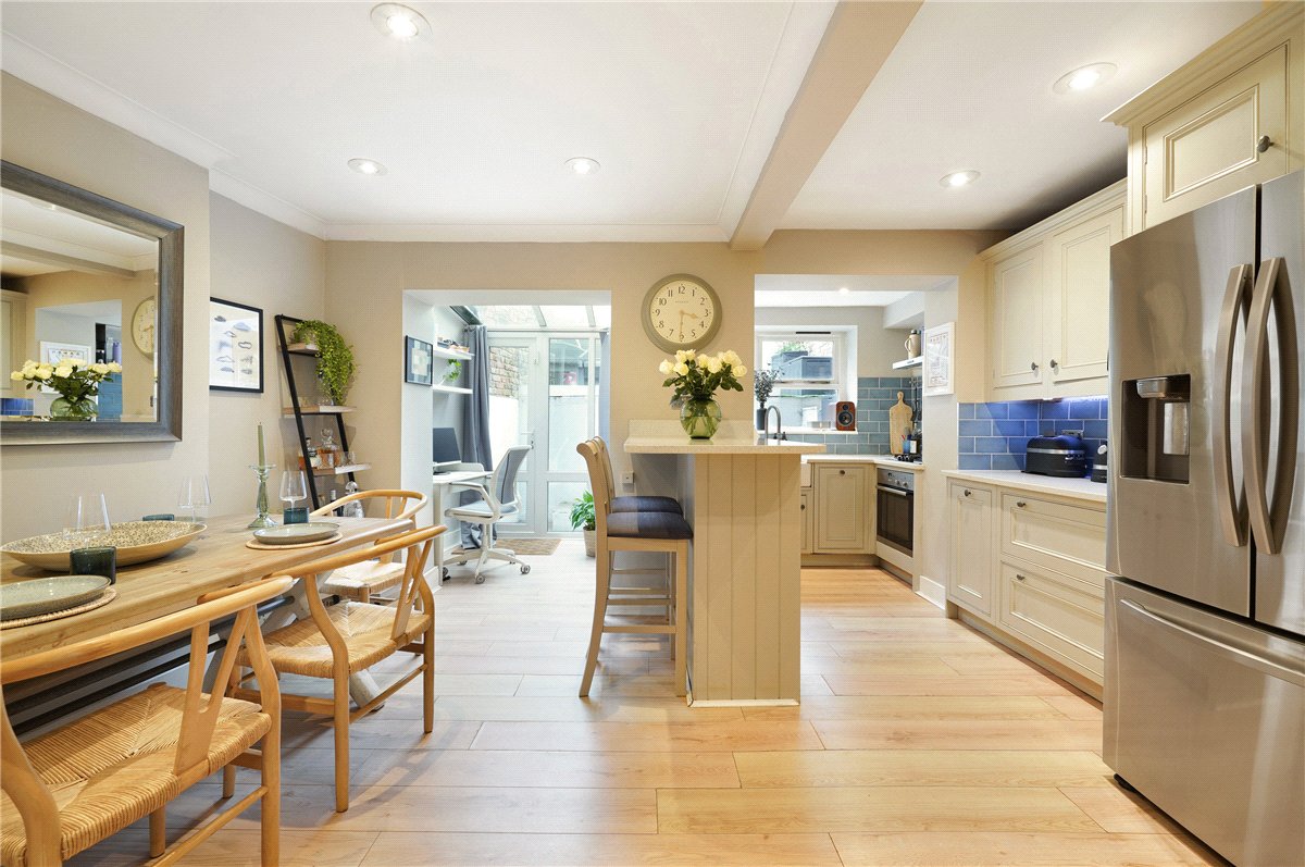 2 bedroom Maisonette, Parkville Road, London, SW6 - Sold, Image 5
