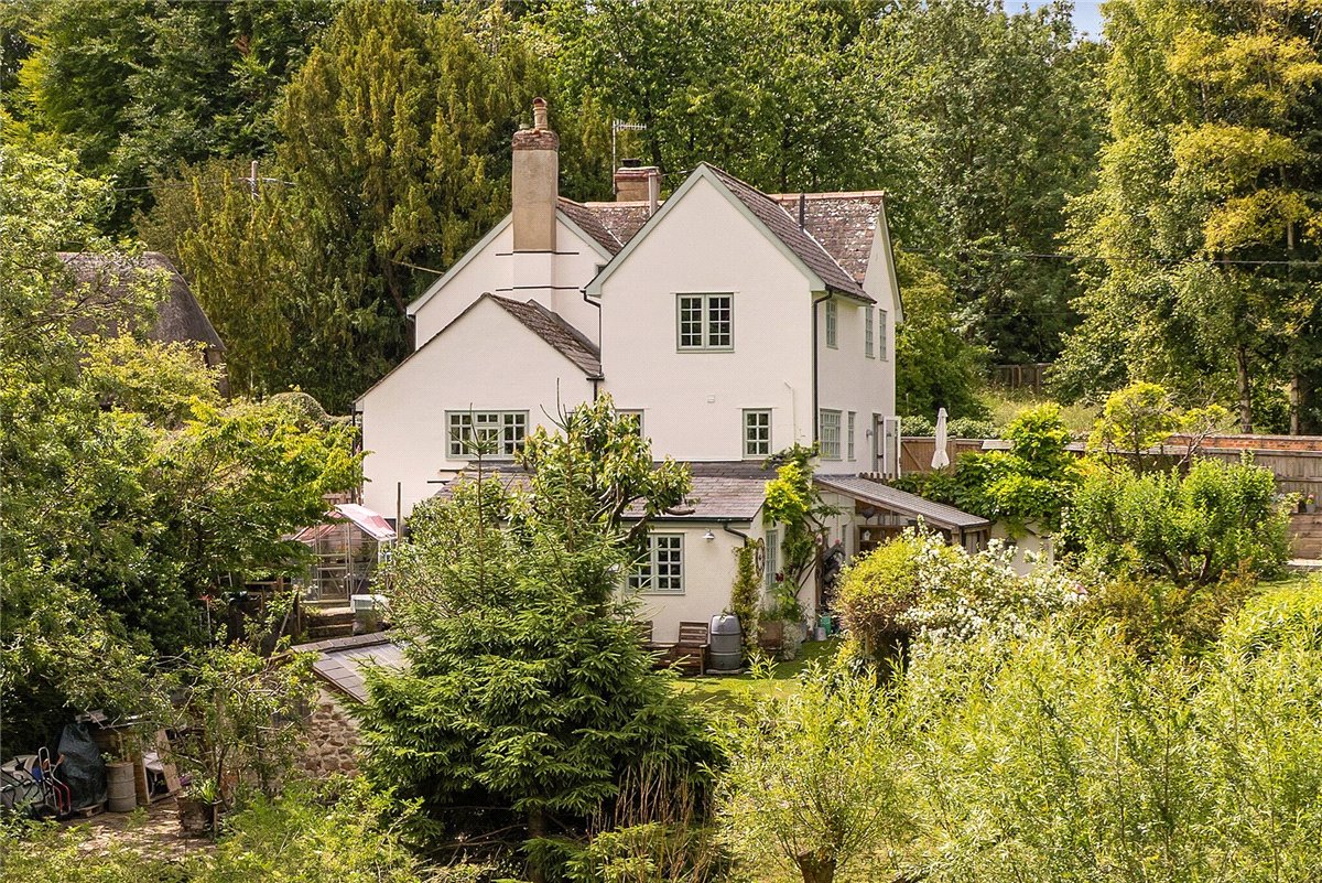 4 bedroom House, Church Walk, Bishopstone, SN6 - Available, Image 3