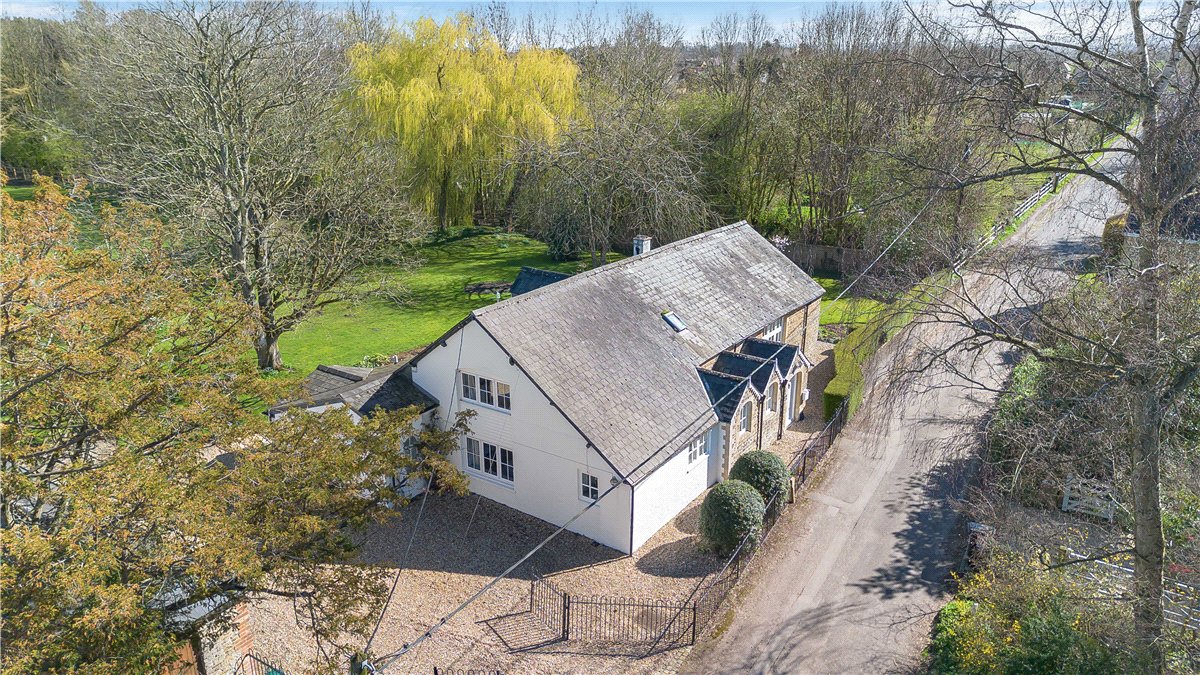 6 bedroom House, Church Road, Hinton Waldrist, SN7 - Available, Image 32