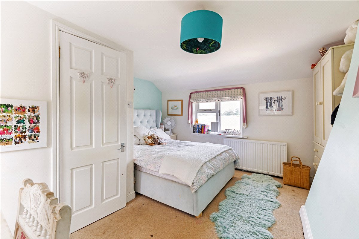 4 bedroom House, Knowle, Pewsey, SN9 - Sold STC, Image 12