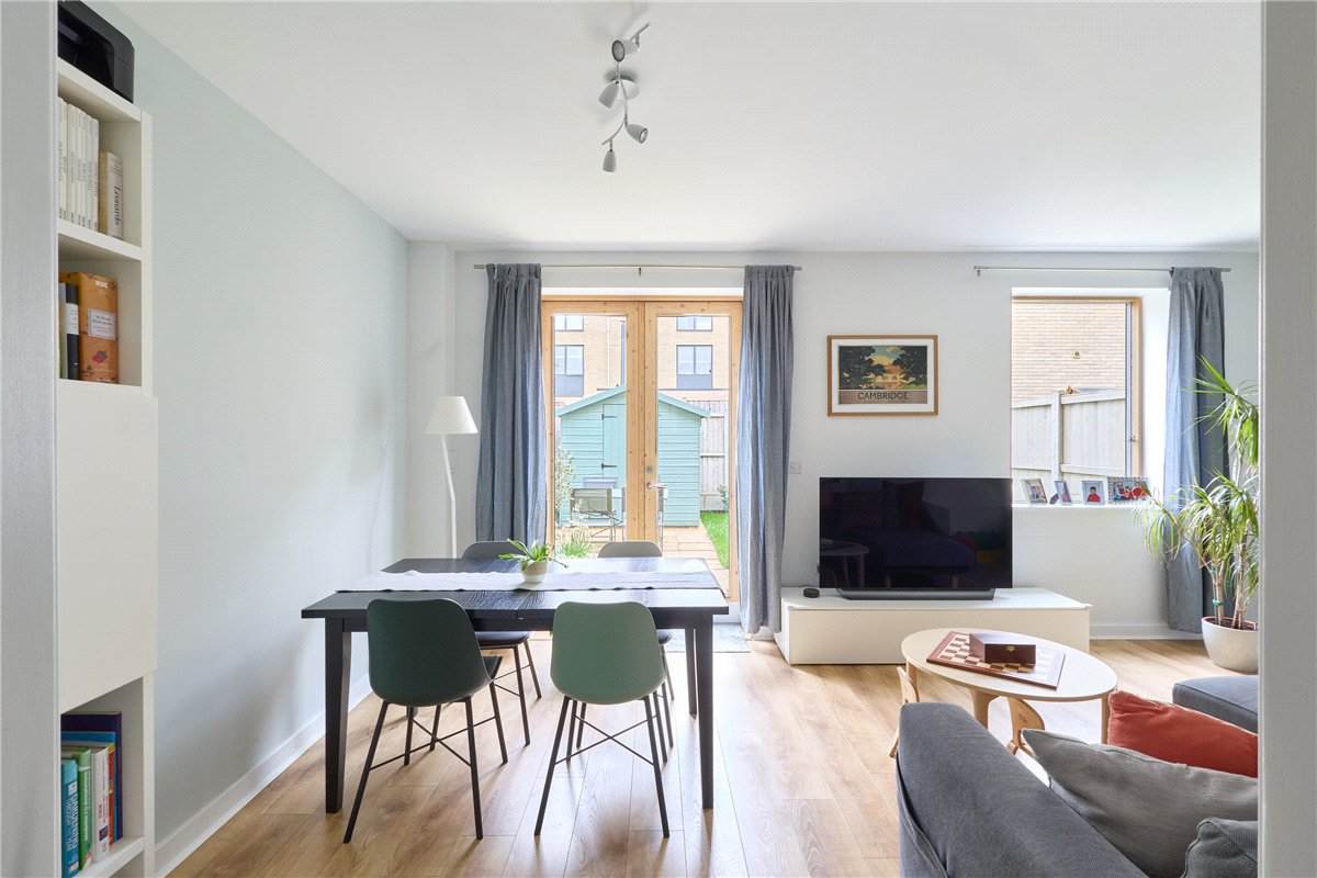 2 bedroom House, Forbes Close, Trumpington, CB2 - Sold, Image 8