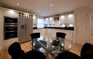 1 bedroom Flat, Grosvenor Hill, Mayfair, W1K - Available, Image 1