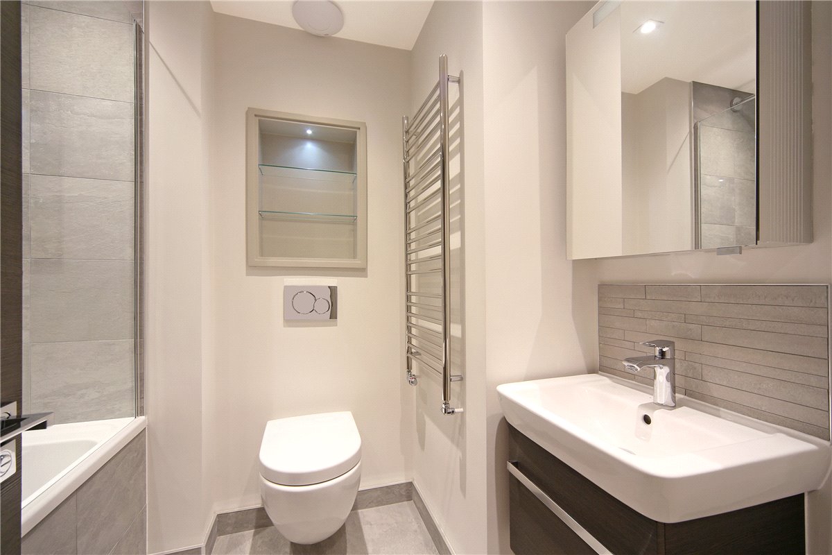 1 bedroom Flat, Grayton House, 498-504 Fulham Road, SW6 - Available, Image 2