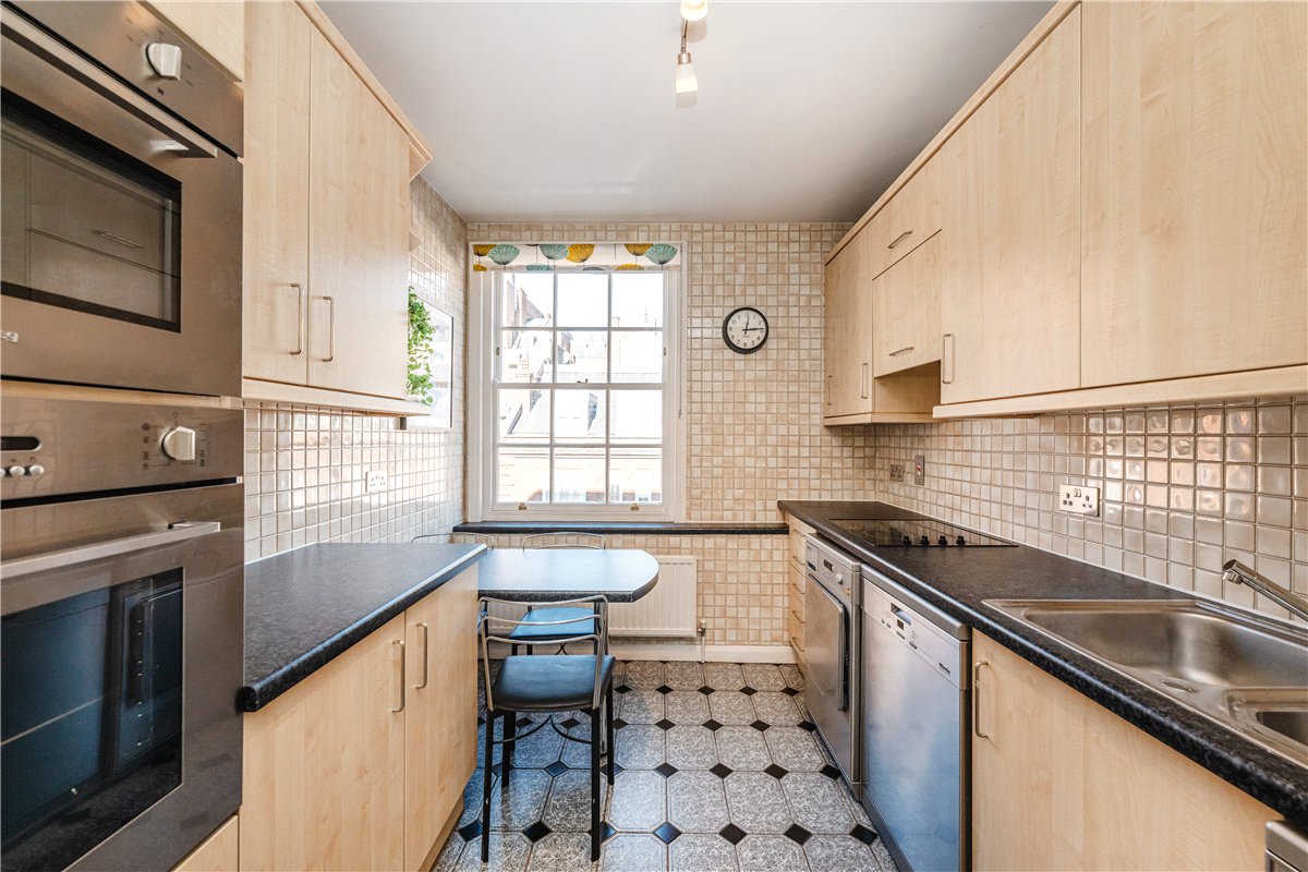 2 bedroom Flat, Reeves Mews, Mayfair, W1K - Available, Image 29