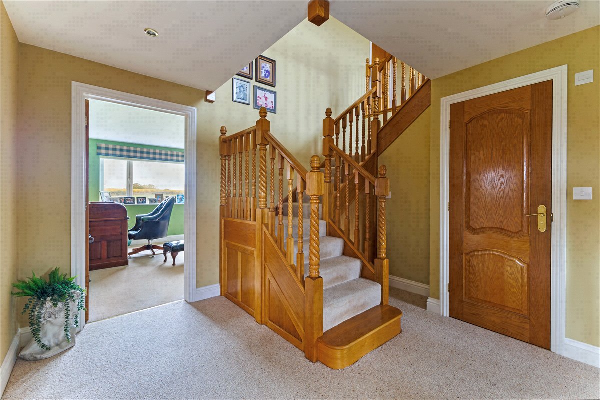 6 bedroom House, The Barton, Clyffe Pypard, SN4 - Available, Image 12