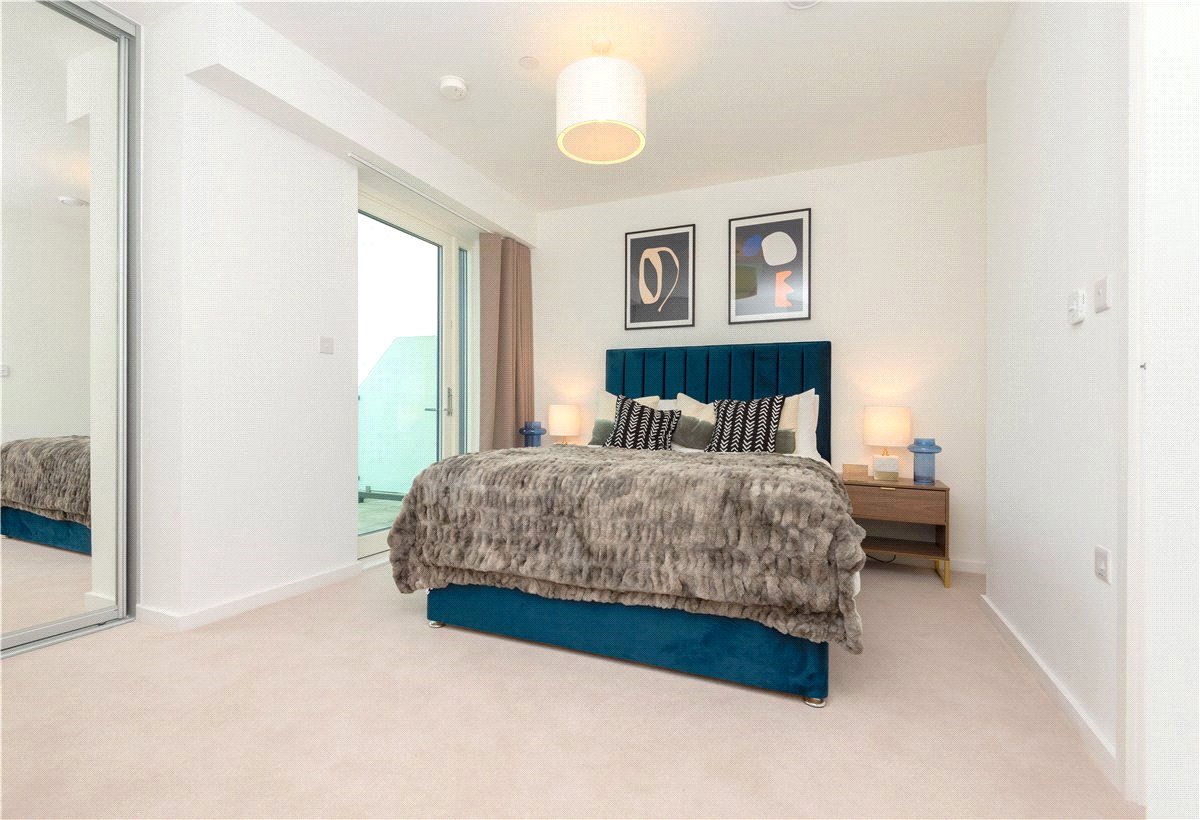 3 bedroom Flat, Heartwell Avenue, London, E16 - Let Agreed, Image 14