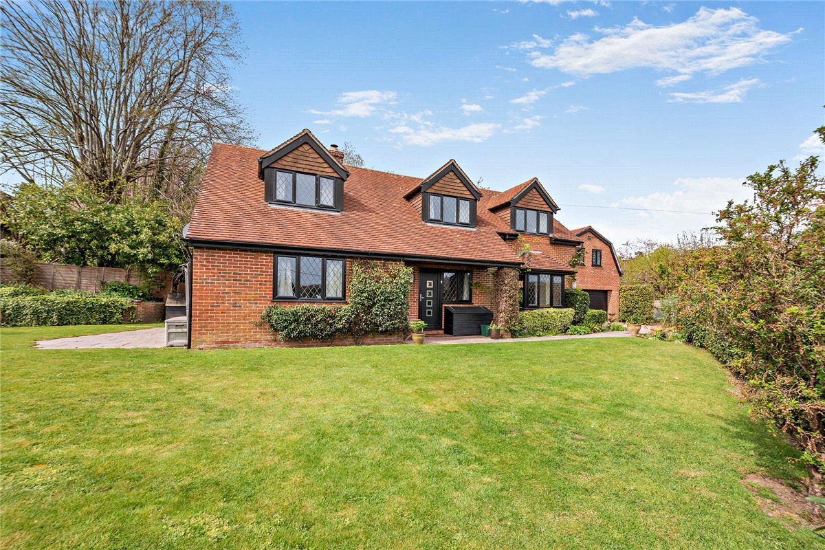 4 bedroom House, Oxford Road, Donnington, RG14 - Sold STC, Image 1