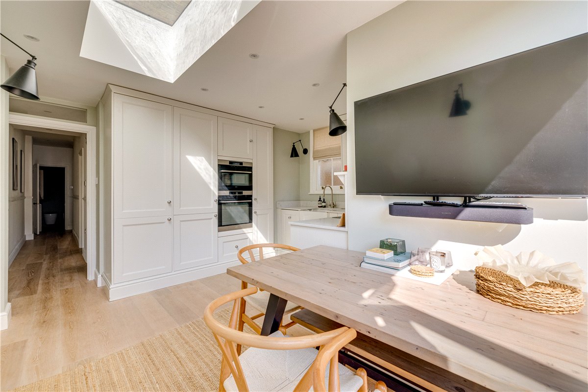 2 bedroom Flat, Trentham Street, London, SW18 - Sold STC, Image 12