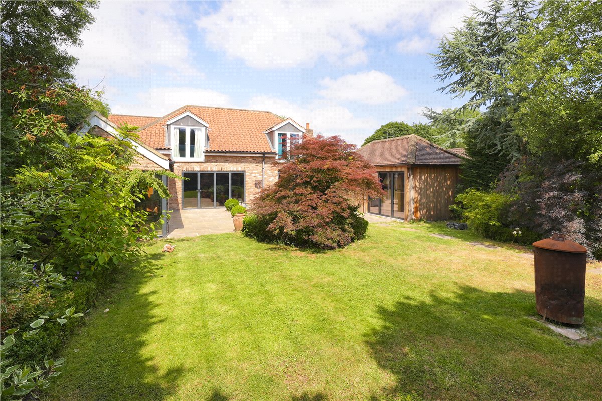 5 bedroom House, Main Street, Upper Poppleton, YO26 - Available, Image 1
