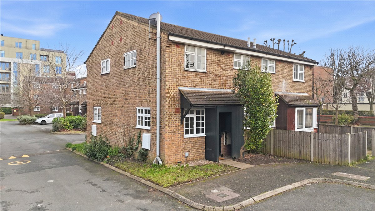 1 bedroom House, Ashdown Way, Balham, SW17 - Sold STC, Image 1
