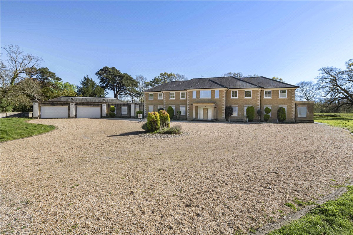 5 bedroom House, Binsted, Arundel, BN18 - Available, Image 10