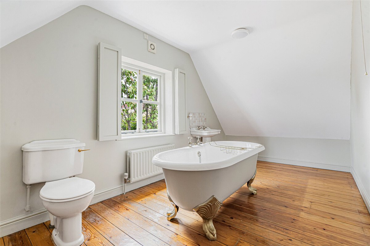 5 bedroom House, Sand Street, Soham, CB7 - Available, Image 8