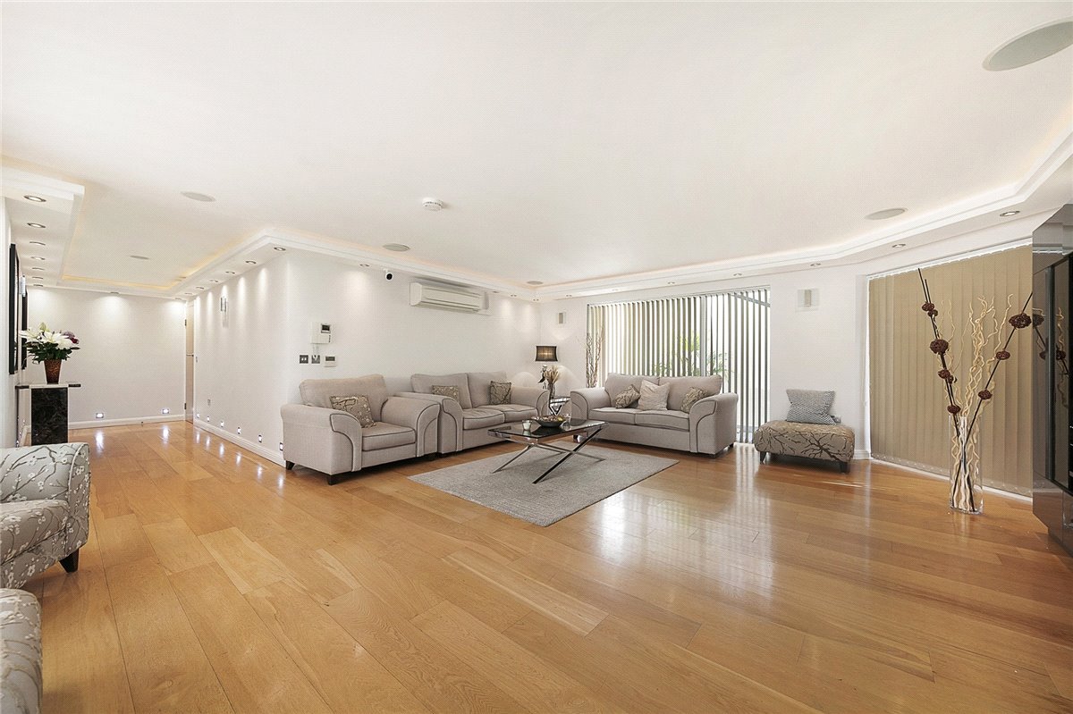 5 bedroom House, Fulham Palace Road, Fulham, SW6 - Available, Image 28