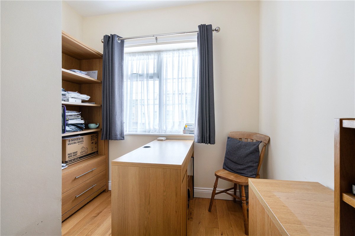 4 bedroom House, Driffield Road, Kilham, YO25 - Sold STC, Image 9