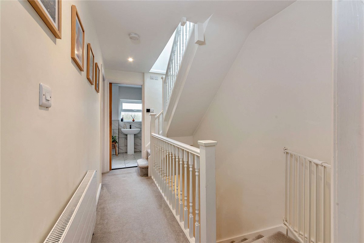 3 bedroom House, Copnor Close, Woolton Hill, RG20 - Sold, Image 4