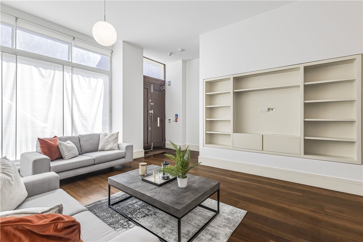 2 bedroom Maisonette, Welbeck Street, Marylebone, W1G - Available, Image 10