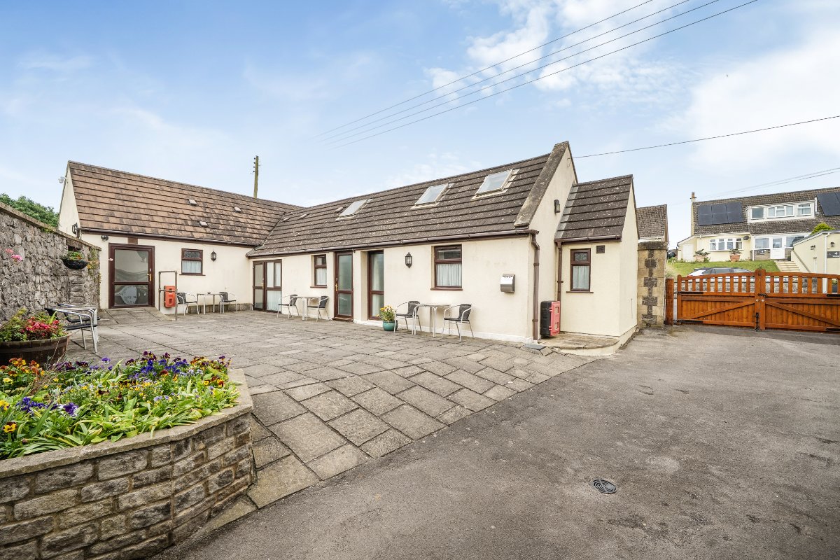 4 bedroom House, The Old Rectory, Church Road, TA8 - Available, Image 11