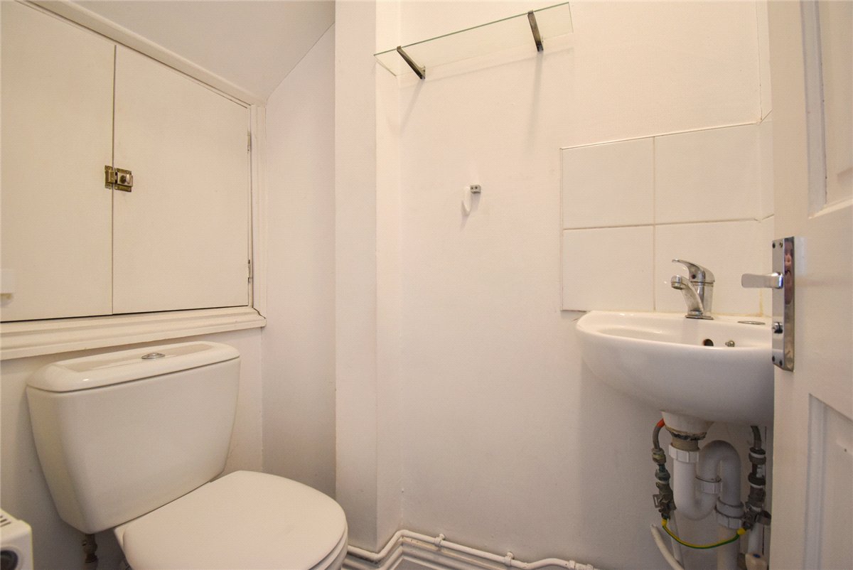 3 bedroom House, Laburnum Close, Cambridge, CB4 - Available, Image 8